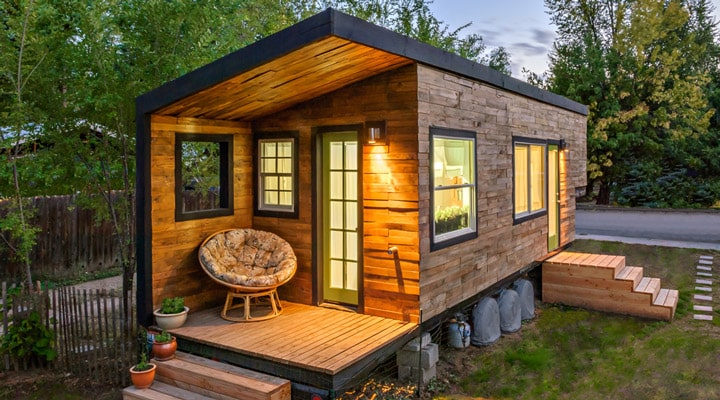 Studio tiny home with a porch